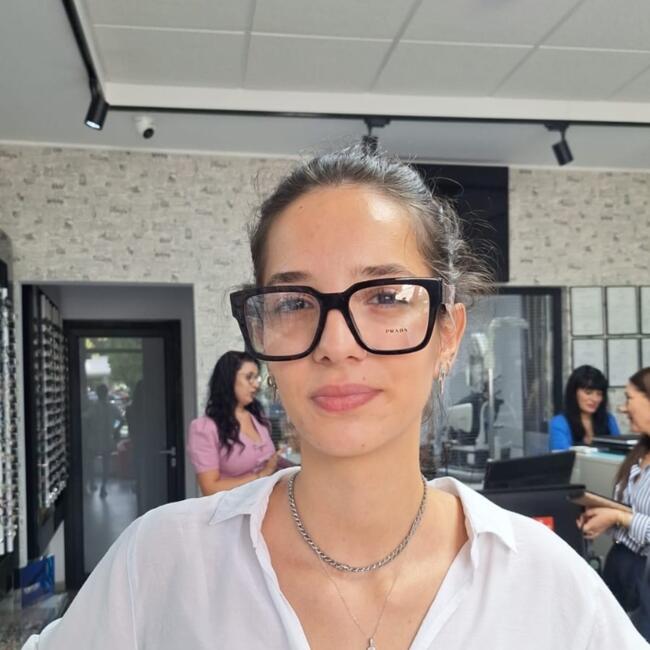 Babysitter in Timișoara: Adela