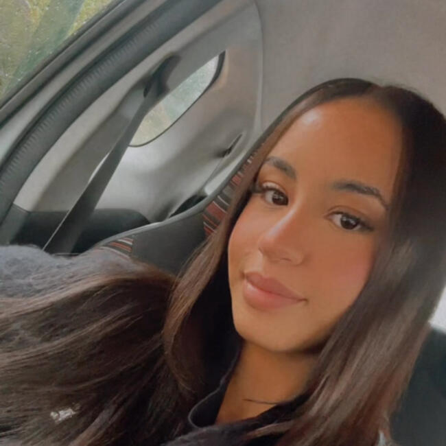 Babysitter in Savigny-sur-Orge: Chirine