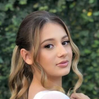 Babysitter in Araraquara: Bella