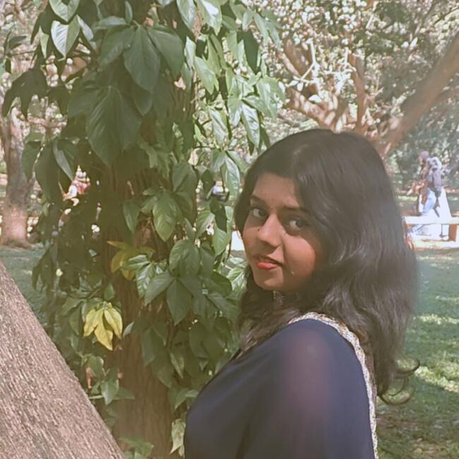 बंगलौर में बेबीसिटर: Maria