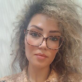 Babysitter in Deuil-la-Barre: Afef