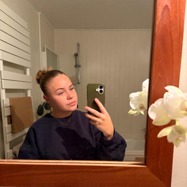 Babysitter in Morsang-sur-Orge: Julianna