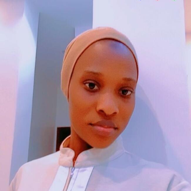 Nanny in Sharjah city: Fauzia