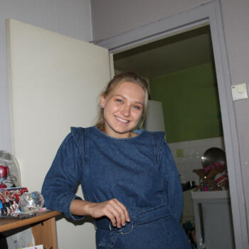 Baby-sitter in Nancy: Alla