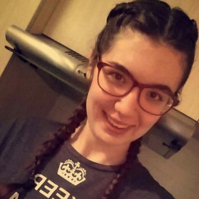 Baby-sitter in Bruxelles (Anderlecht): Andrea