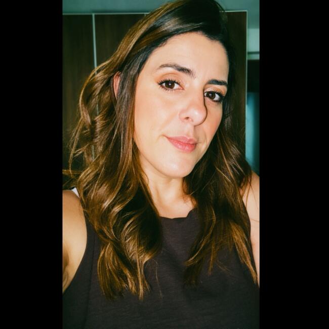 Babysitting job in São Paulo: Leticia