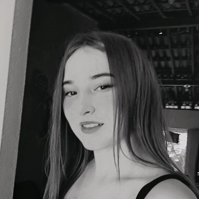 Babá em Alcântaras: Ana Júlia
