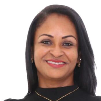 Babysitter in Vila Velha: Lediana