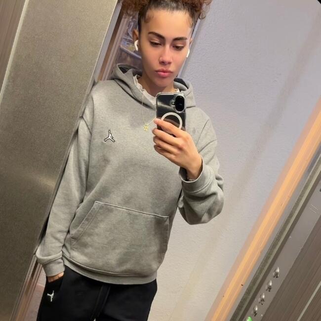 Babysitter in Margency: Zarin