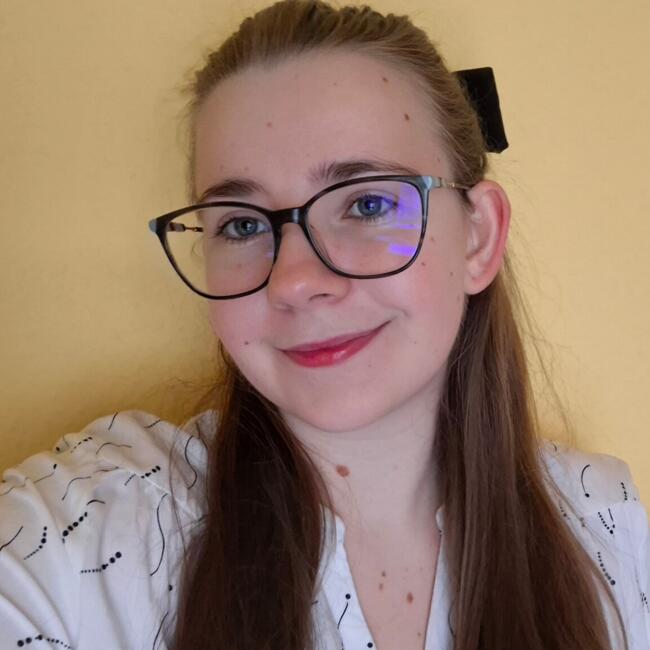 Babysitter in Budapest: Anna