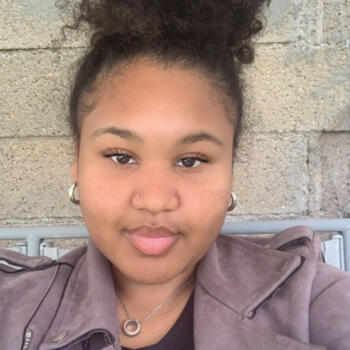 Babysitter Goussainville: Karen