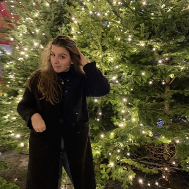 Babysitter in Brügge: Maïté