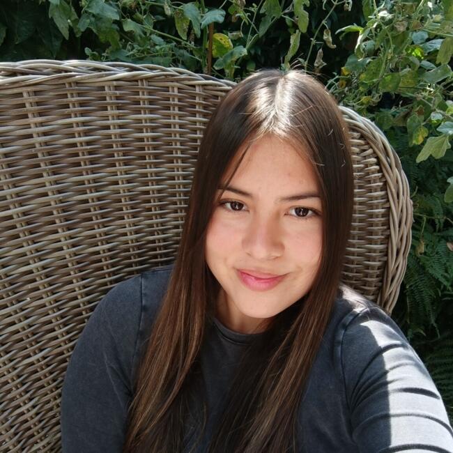 Babysitter in Barcelona: Jhenedy