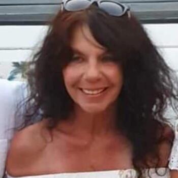 Babysitter Central Coast: Melinda