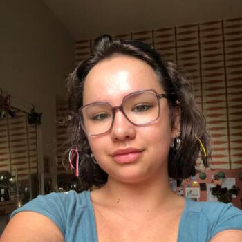 Babysitter in Limoges: ANNA