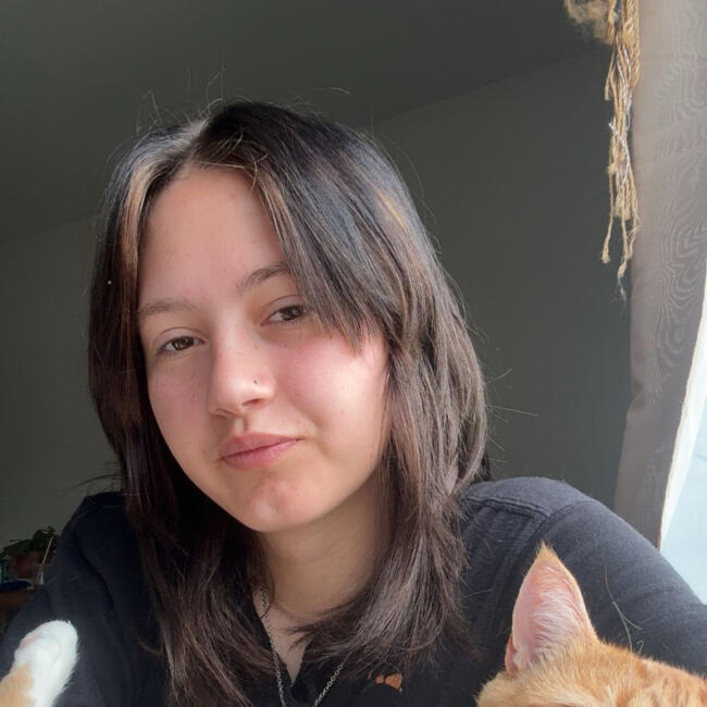 Babysitter in Calgary: Lyra