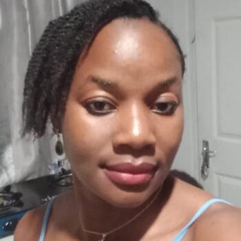 Babysitter in Cape Town: Thoko