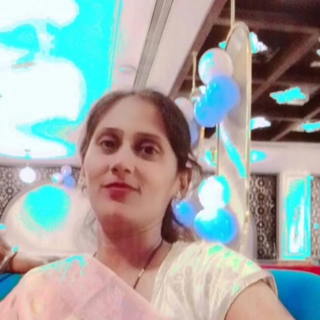 बम्बई में बेबीसिटर: Minal Londhe