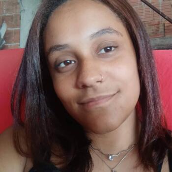 Babá em Volta Redonda: Ana Julya