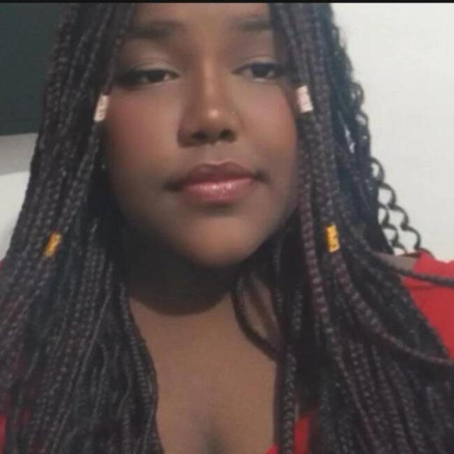 Babysitter in Varginha: PAOLA