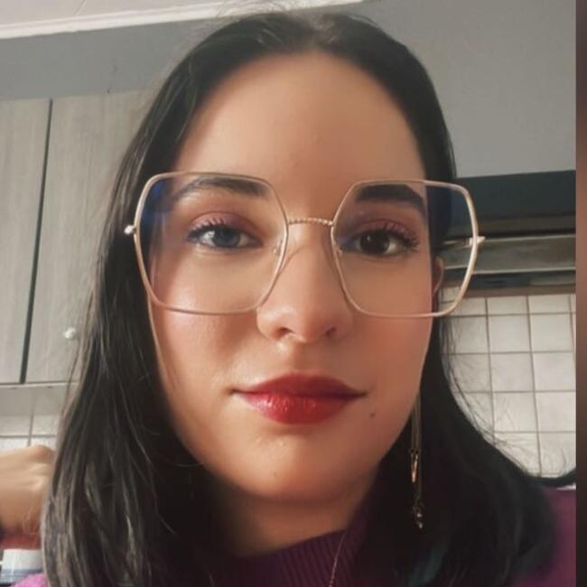 Babysitter in Cork: Helena