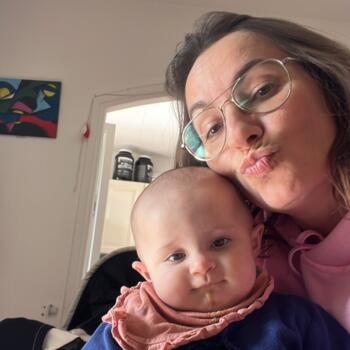 Emploi de nounous à Antibes: job de garde d'enfants Ana