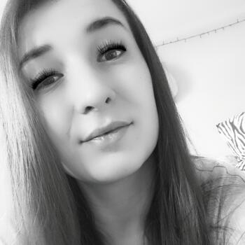 Babysitting job in Boguszów-Gorce: babysitting job Emilia