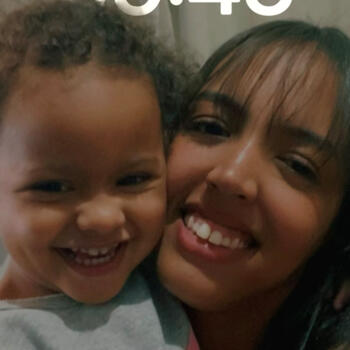 Babá em Contagem: Lorena