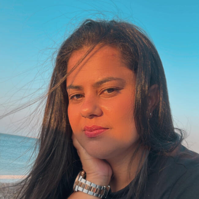 Babysitter in Oeiras: Deyse Reis