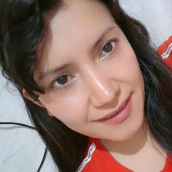 Babysitter in Trujillo: Dina