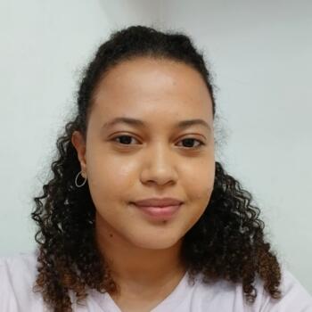 Babá em São Paulo: Hellen