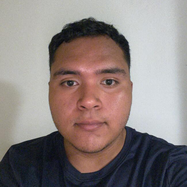 Babysitter in San Bernardino Tlaxcalancingo: Edson Cardenas