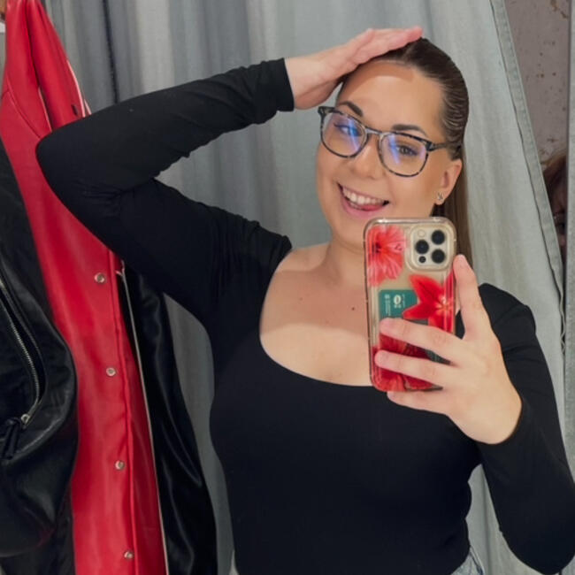 Babysitter in Sant Feliu de Llobregat: Paula