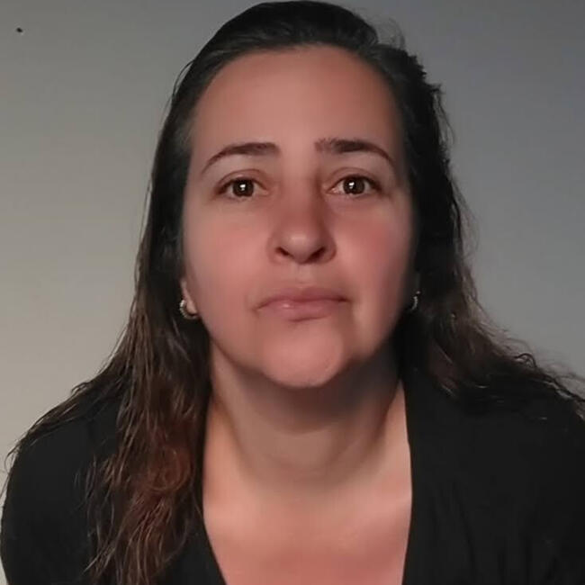 Babá em Curitiba: Simone morais