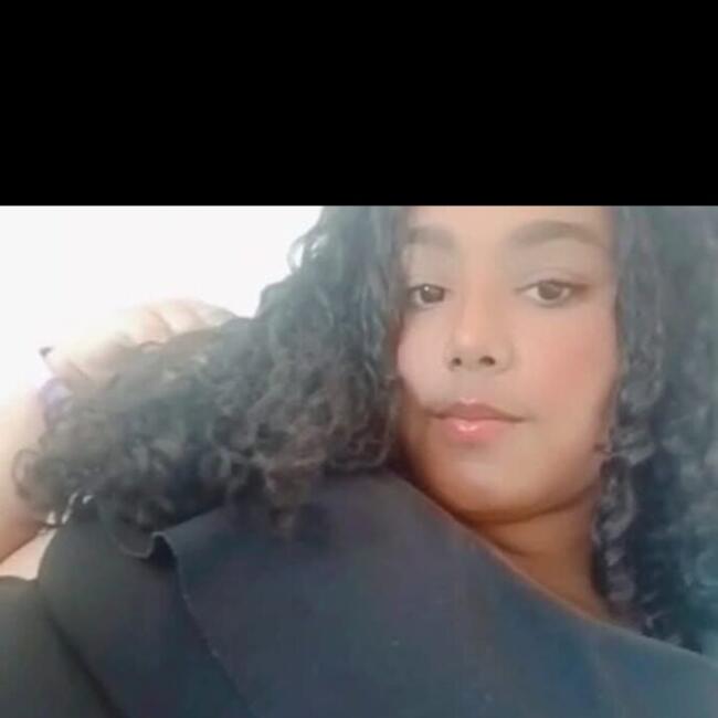 Babá em Niterói: Sarinha