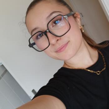Baby-sitter Épinal: Louise