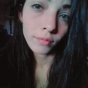 Babysitter in Brasília: RIANA MARIA