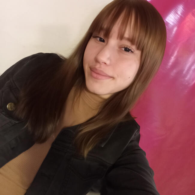 Babysitter in San Juan Bautista: Camila