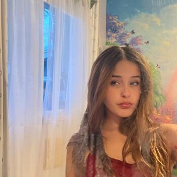 Baby-sitter in Joliette: Leelou