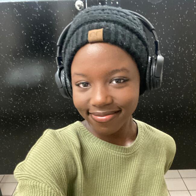 Babysitter in Los Angeles: Jamiah