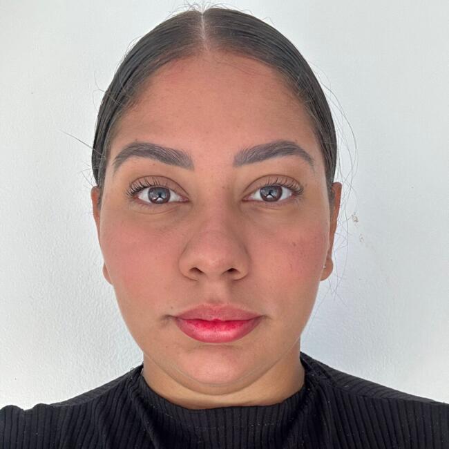 Babysitter in Saint-Gilles: Hellen