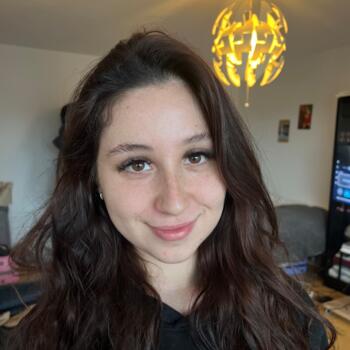 Nanny in Brüssel: Alba