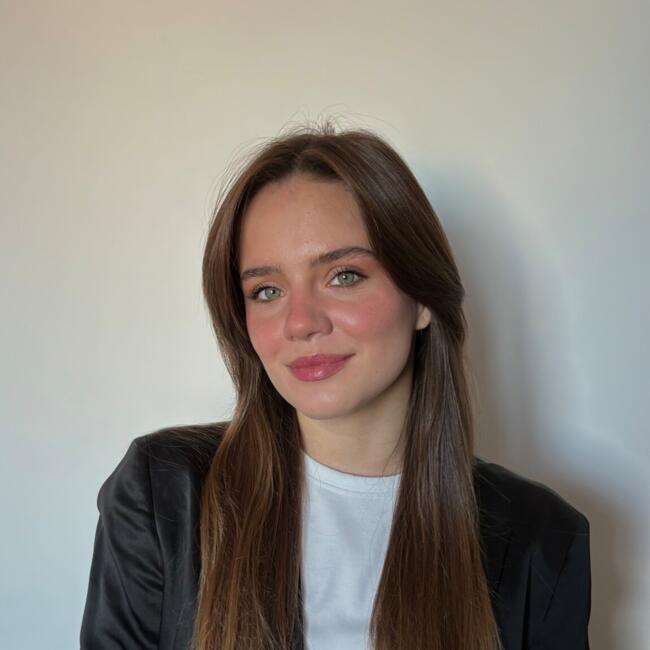 Babysitter in Milan: Greta