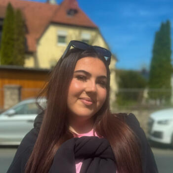 Niñera en Colonia: Didem