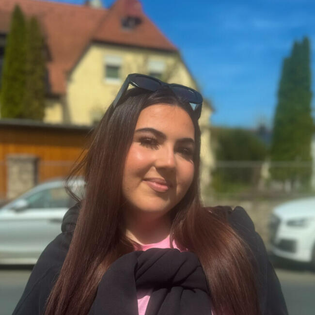 Niñera en Colonia: Didem