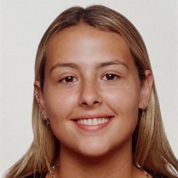 Babysitter in Valencia: Laura vila