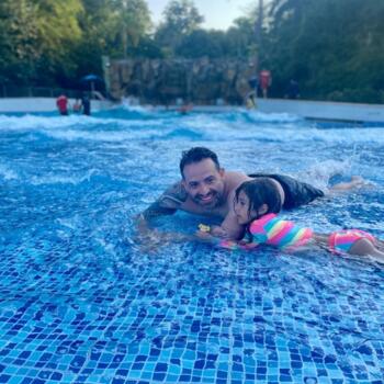 Padre/madre Bogotá: Carlos Fernando Salas