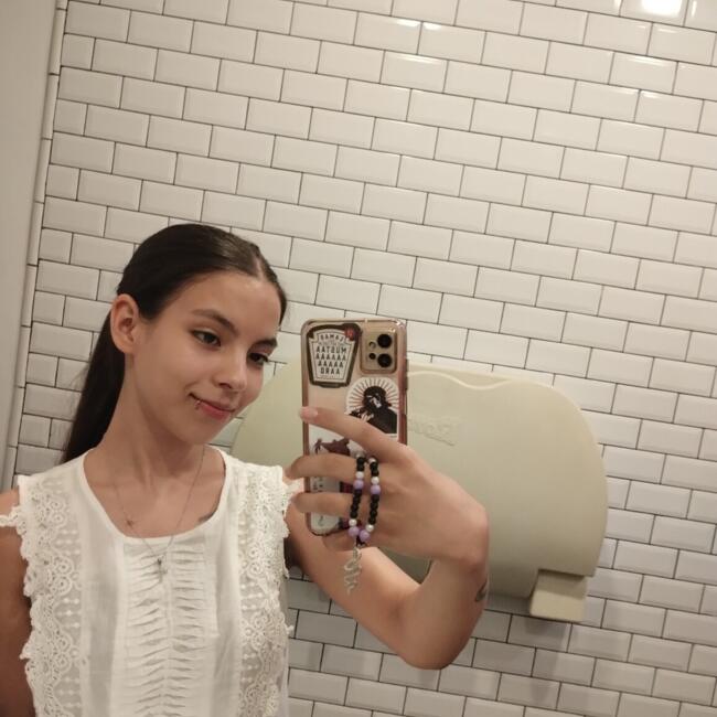 Niñera en Morón: Morena celeste