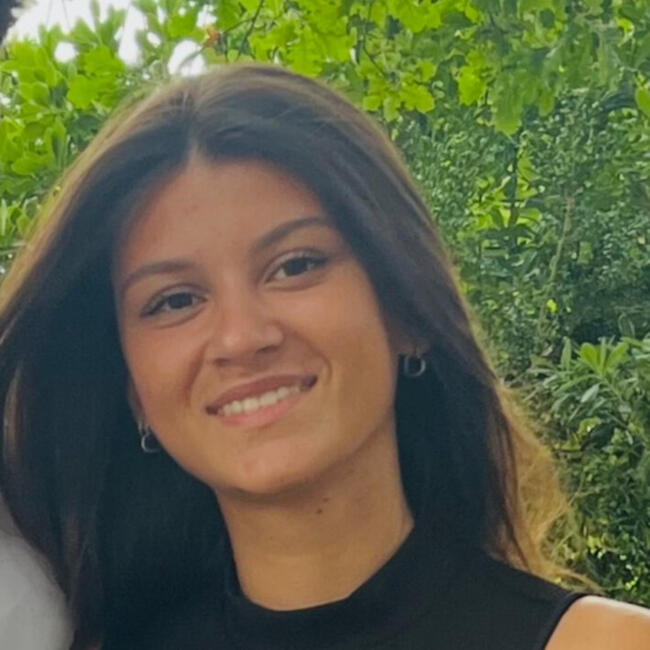 Babysitter a Forlì: Nicole