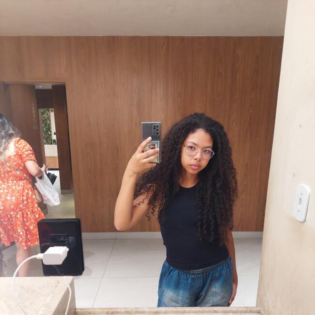 Babysitter in São José de Ribamar: Helena